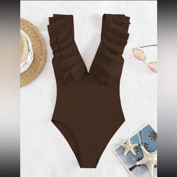 One piece bathing suit, or bodysuit - Picture 7 of 16